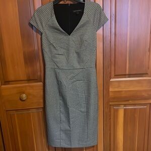 Banana Republic Knee-Length Sheath Dress